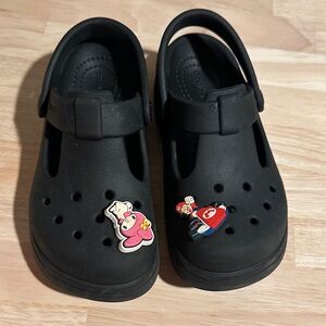 CROCS Black Kids Sandals with Super Mario Jibbitz